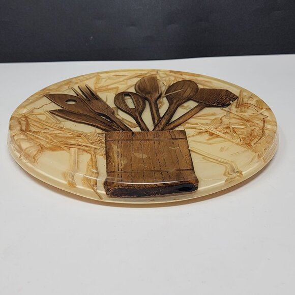 Handcrafted Wooden Kitchen Utensils Design Round Resin Trivet 7-3/4" - Picture 6 of 10